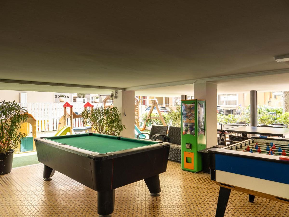 Hotel Eiffel Rimini Extérieur photo