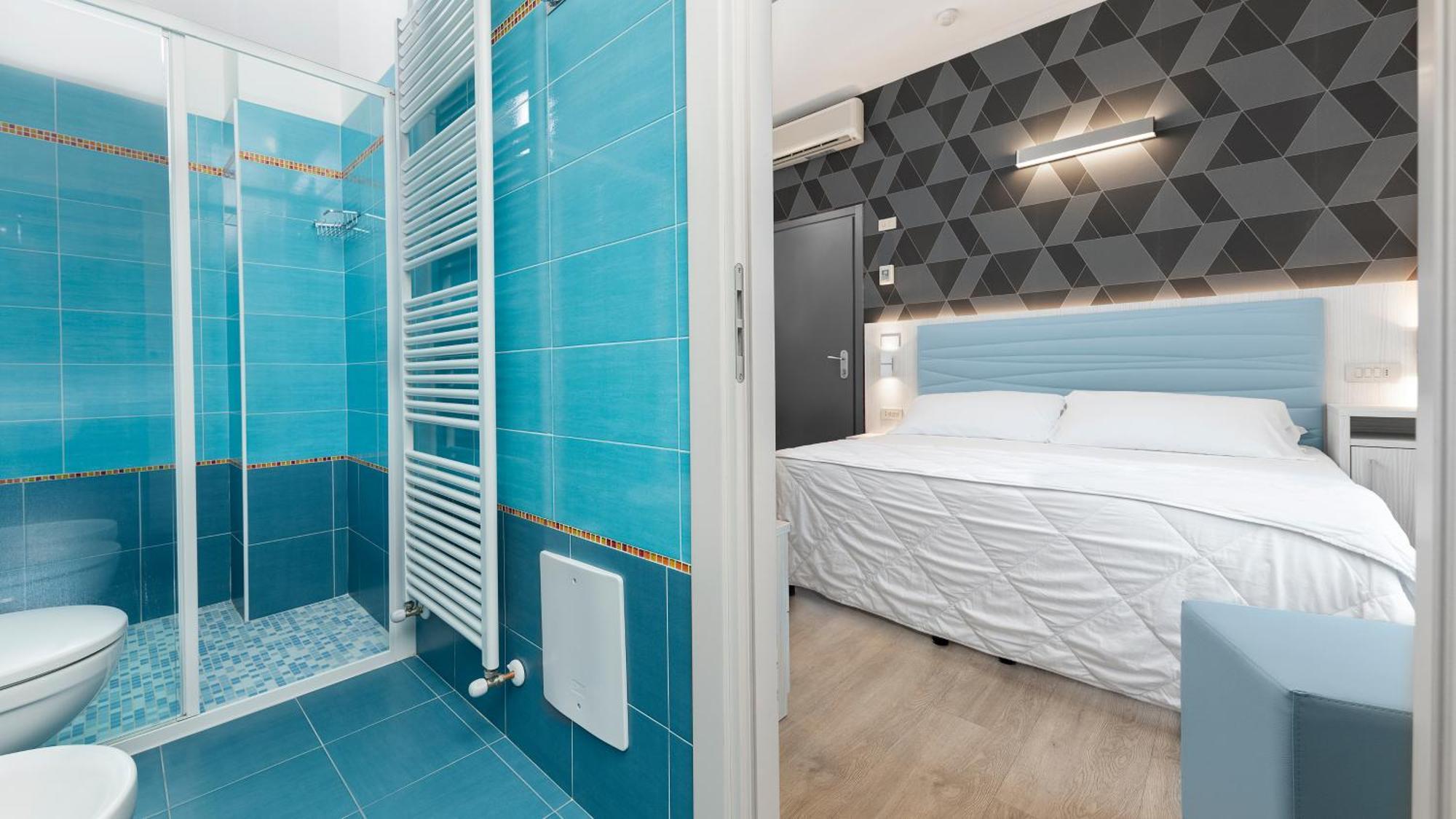 Hotel Eiffel Rimini Extérieur photo