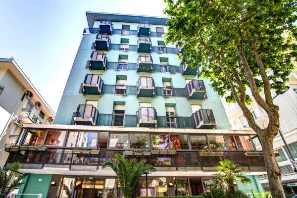 Hotel Eiffel Rimini Extérieur photo